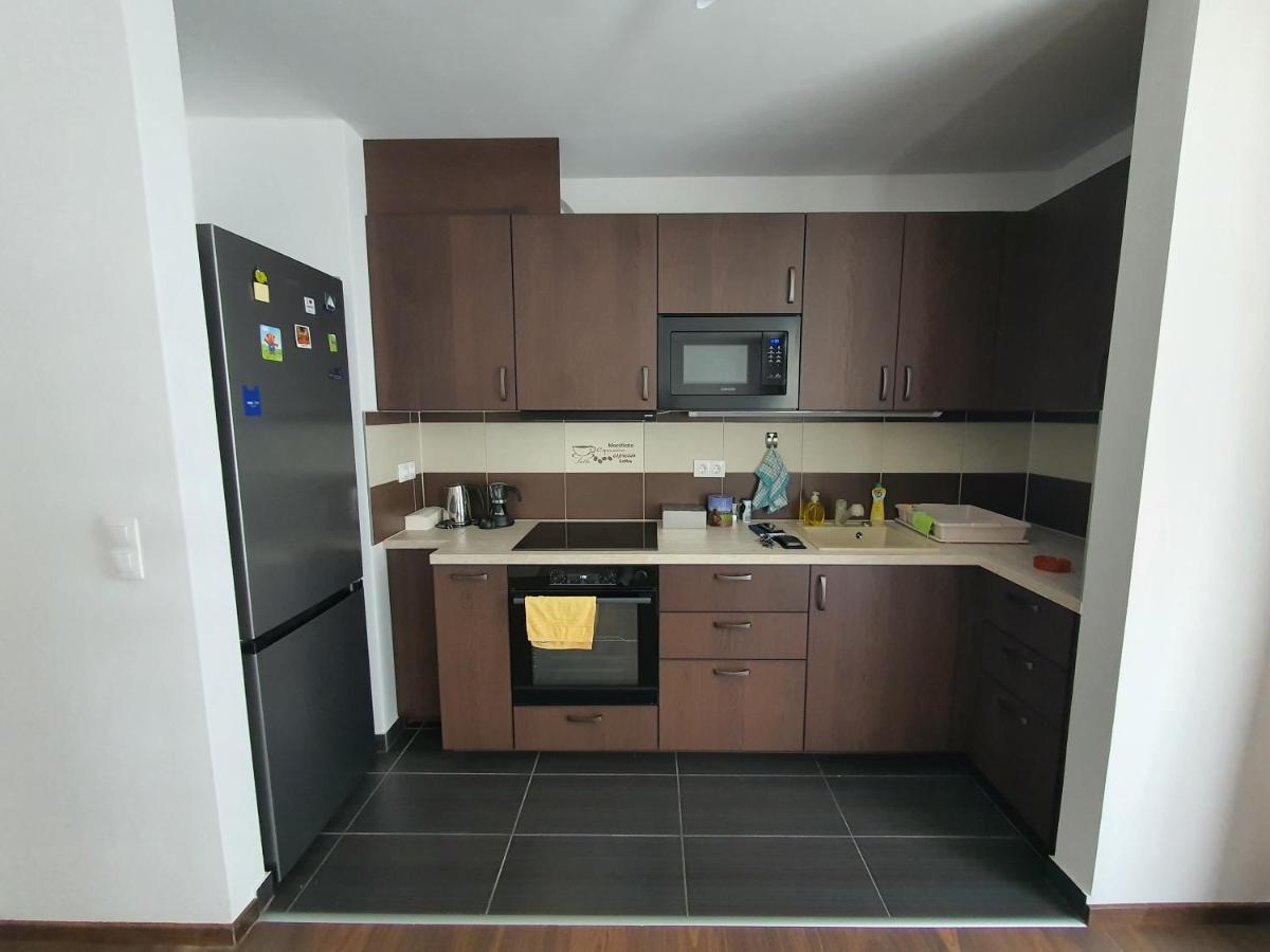 Park West Apartment - Free Parking บูดาเปสต์ ภายนอก รูปภาพ